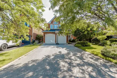 93 Lauchlin Crescent, Halton Hills, On L7g 5r3