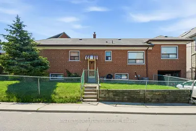 146 Earlscourt Avenue Lower, Toronto, On M6e 4a9