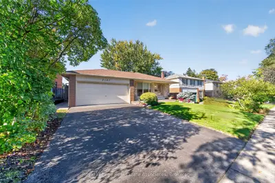 2141 Herridge Drive, Mississauga, On L5k 1n4