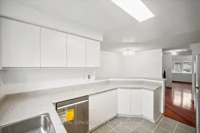 45 Bristol Road E 15, Mississauga, On L4z 3p5