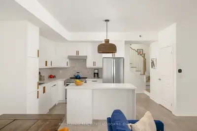 115 Long Branch Avenue 3, Toronto, On M8w 0a9