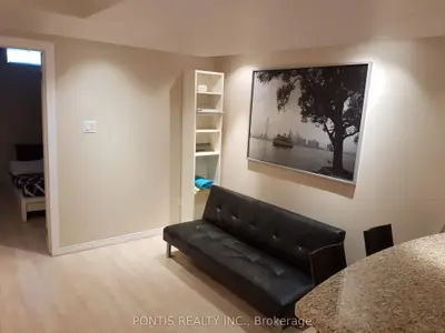 2538 Raglan Court Bsmt, Mississauga, On L5m 5l5