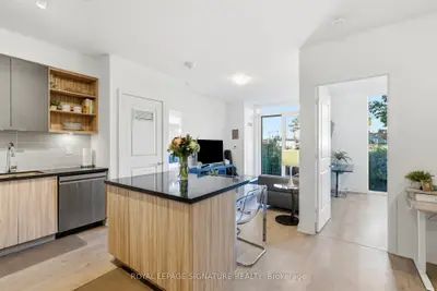 4655 Metcalfe Avenue B101, Mississauga, On L5m 0z7