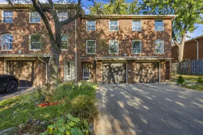 38 Eden Park, Brampton, On L6t 3a5