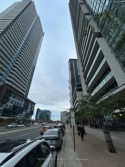 4070 Confederation Parkway 4005, Mississauga, On L5b 0e9