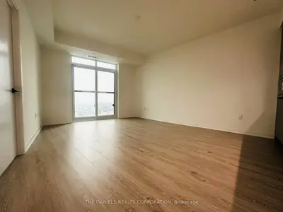 2495 Eglinton Avenue W 2313, Mississauga, On L5m 2t2