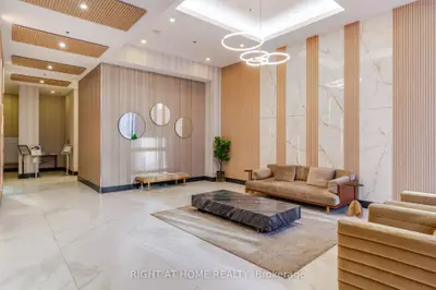 4070 Confederation Parkway 2102, Mississauga, On L5b 0e9