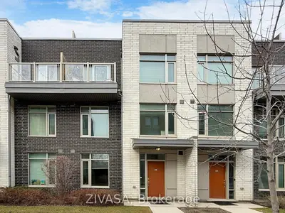 15 Applewood Lane 92, Toronto, On M9c 2z7
