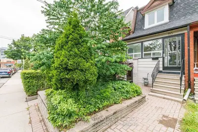 20 Golden Avenue W, Toronto, On M6r 2j4