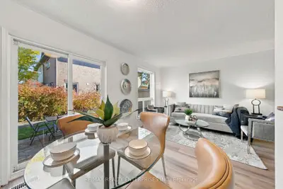 5958 Greensboro Drive 82, Mississauga, On L5m 5z9