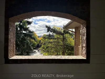 55 Bristol Road E 113, Mississauga, On L4z 3n9