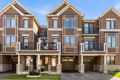41 Keppel Circle, Brampton, On L7a 5k6