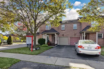72 Desert Sand Drive, Brampton, On L6r 1v6