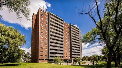50 Driftwood Avenue 707, Toronto, On M3n 2m6