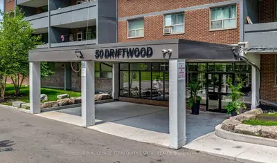 50 Driftwood Avenue 707, Toronto, On M3n 2m6