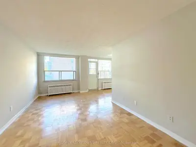 145 Jameson Avenue 108, Toronto, On M6k 2x4
