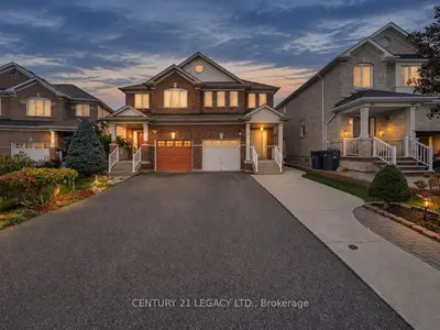 13 Seed Court, Brampton, On L6x 5e4