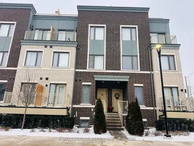 10 Lloyd Janes Lane 189, Toronto, On M8v 0j6