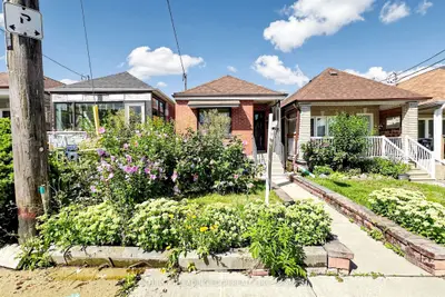 180 Gilbert Avenue, Toronto, On M6e 4w5