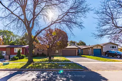 2412 Brasilia Circle, Mississauga, On L5n 2g1