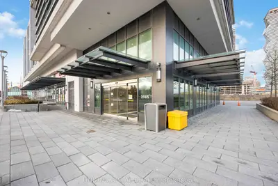 3985 Grand Park Drive 207, Mississauga, On L5b 0h8