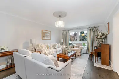 15 Pine Ridge Lane, Brampton, On L6w 1g6