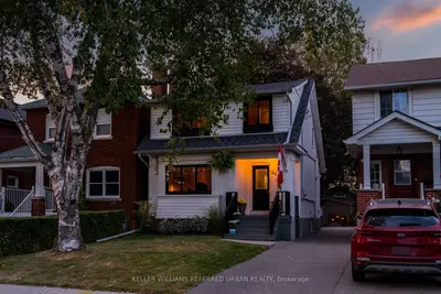 54 Albani Street, Toronto, On M8v 1x2