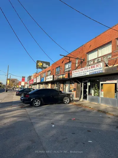 916 Wilson Avenue, Toronto, On M3k 1e7