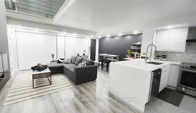1040 The Queensway Avenue 110, Toronto, On M8z 0a7