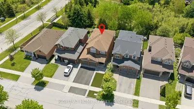 182 Mowat Crescent, Halton Hills, On L7g 6a4