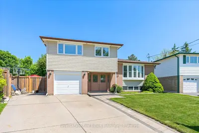 26 Marilyn Crescent, Halton Hills, On L7g 1k4