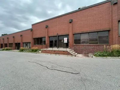 600-654 Magnetic Drive 636-638, Toronto, On M3j 3j2