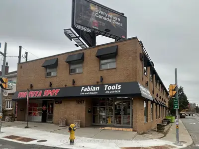 1267 Weston Road 2, Toronto, On M6m 4r2