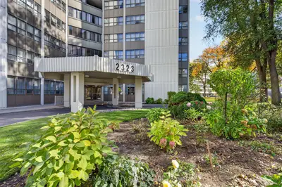 2323 Confederation Parkway 1101, Mississauga, On L5b 1r6