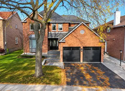 1307 Saddler Circle, Oakville, On L6m 2x7