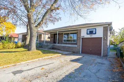 40 Tealham Drive, Toronto, On M9v 3t6