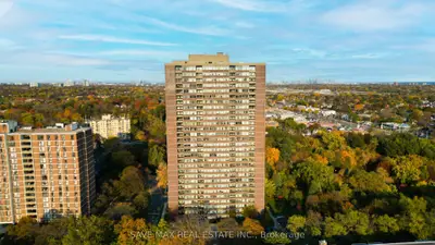 3100 Kirwin Avenue 2703, Mississauga, On L5a 3s6