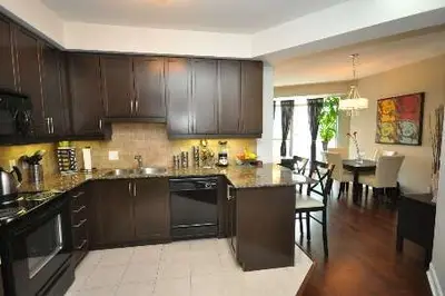 80 Absolute Avenue 2706, Mississauga, On L4z 0a5