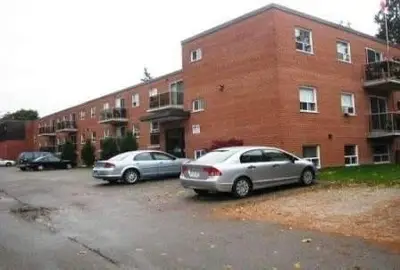 24 Ransom Street 210, Halton Hills, On L7j 1r9