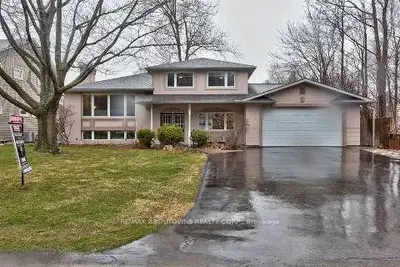 1305 Hixon Street, Oakville, On L6l 1r5