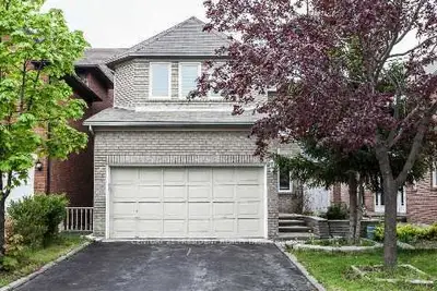 Detached in Brampton