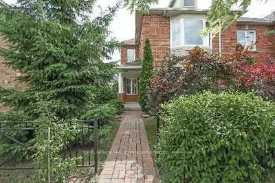 2154 Fourth Line, Oakville, On L6m 3t2