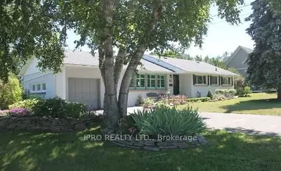 18 Market Street, Halton Hills, On L7g 3b7