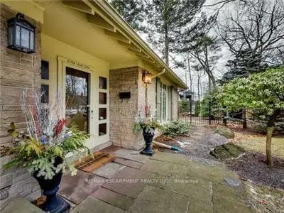 787 Shadeland Avenue, Burlington, On L7t 2m2