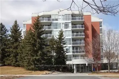 1071 Queen's Avenue 201, Oakville, On L6h 2r5