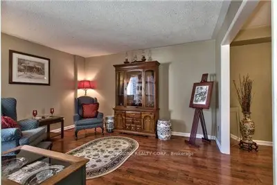 1086 Lindsay Drive, Oakville, On L6m 3b5