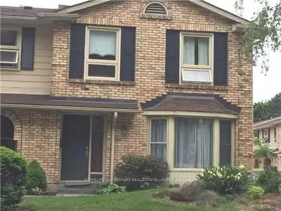 1428 Ghent Avenue, Burlington, On L7s 1w8