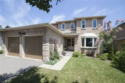 1479 Princeton Crescent, Oakville, On L6h 4h3