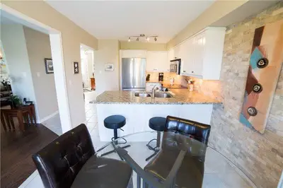 2145 COUNTRY CLUB Drive 16, Burlington, ON L7M 4E1
