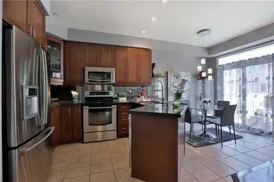 3467 Whilabout Terrace, Oakville, ON L6L 6X6